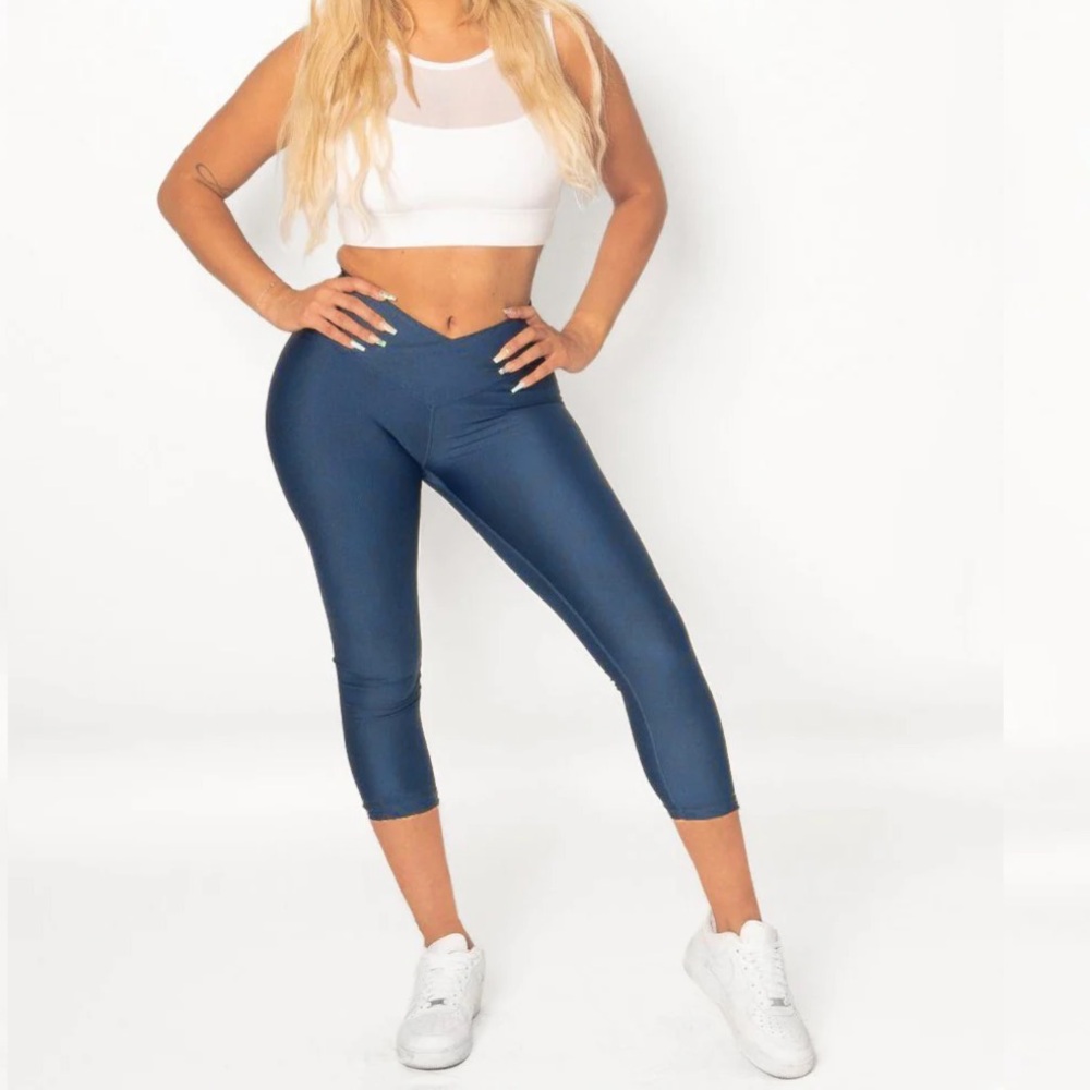 Obsession Shapewear V Cut Compression Capri Leggings Small Navy Teal Midnight